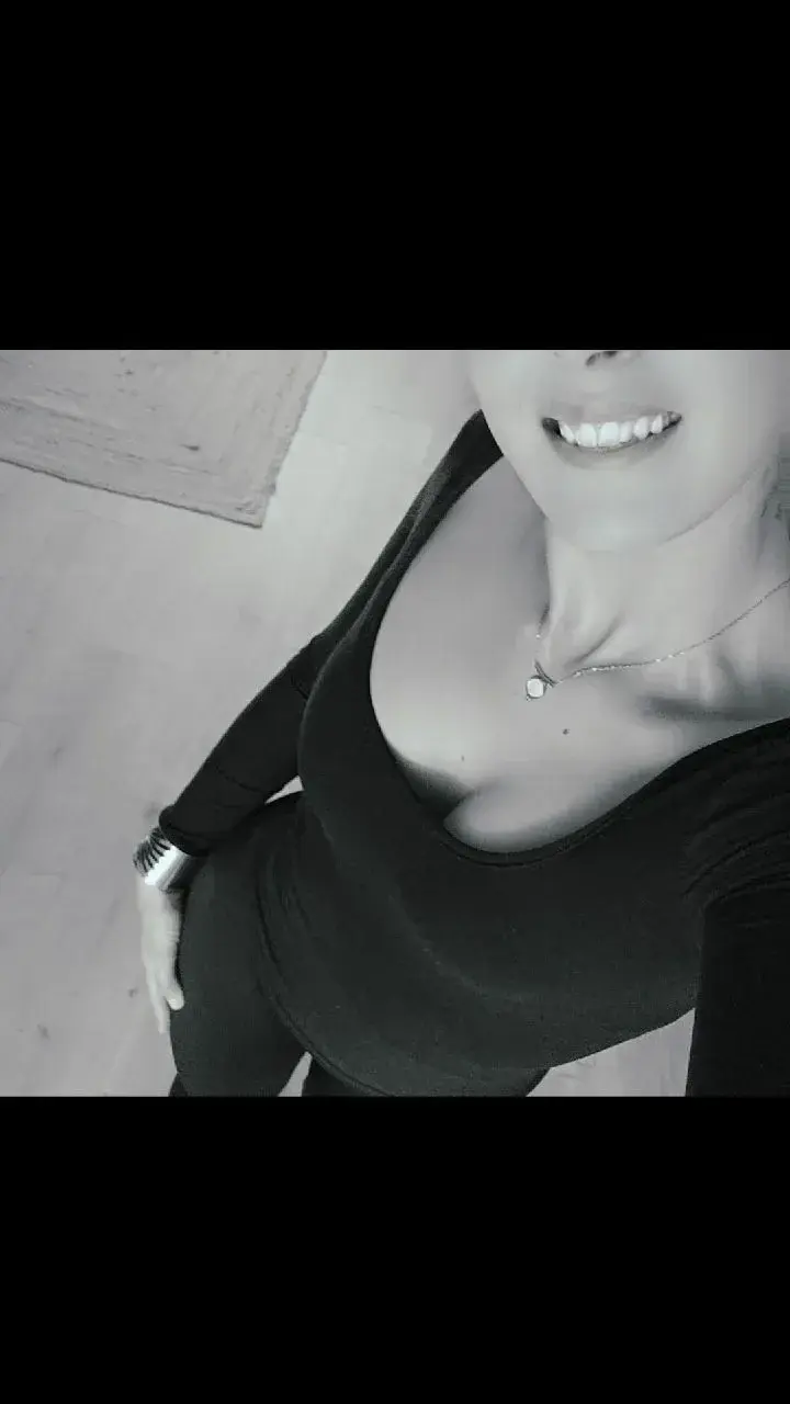 Leak & nude 7 — Julie_669