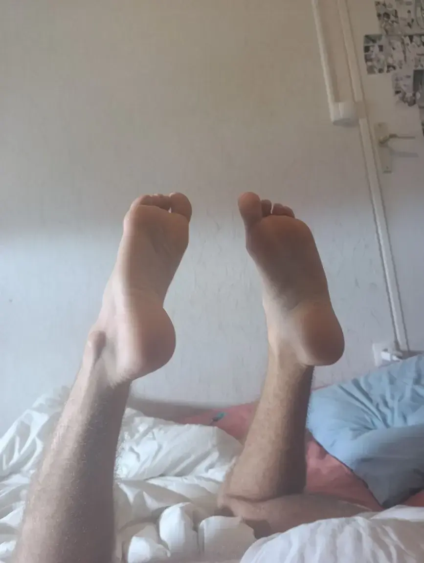 Leak & nude 3 — Mister-miss-feet