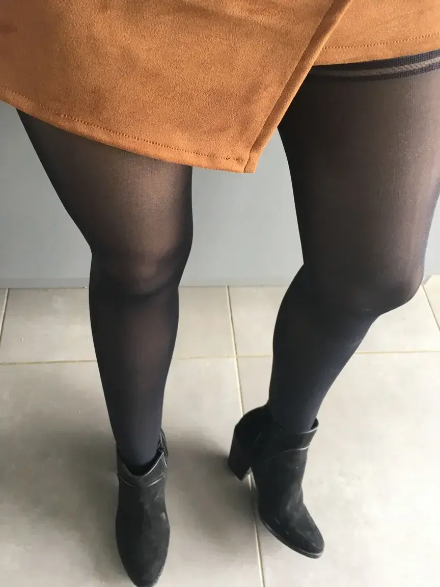 Leak & nude 3 — Feetgirl90