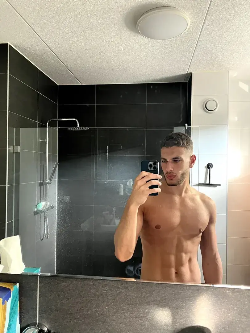 Leak & nude 5 — Vikenzaraa