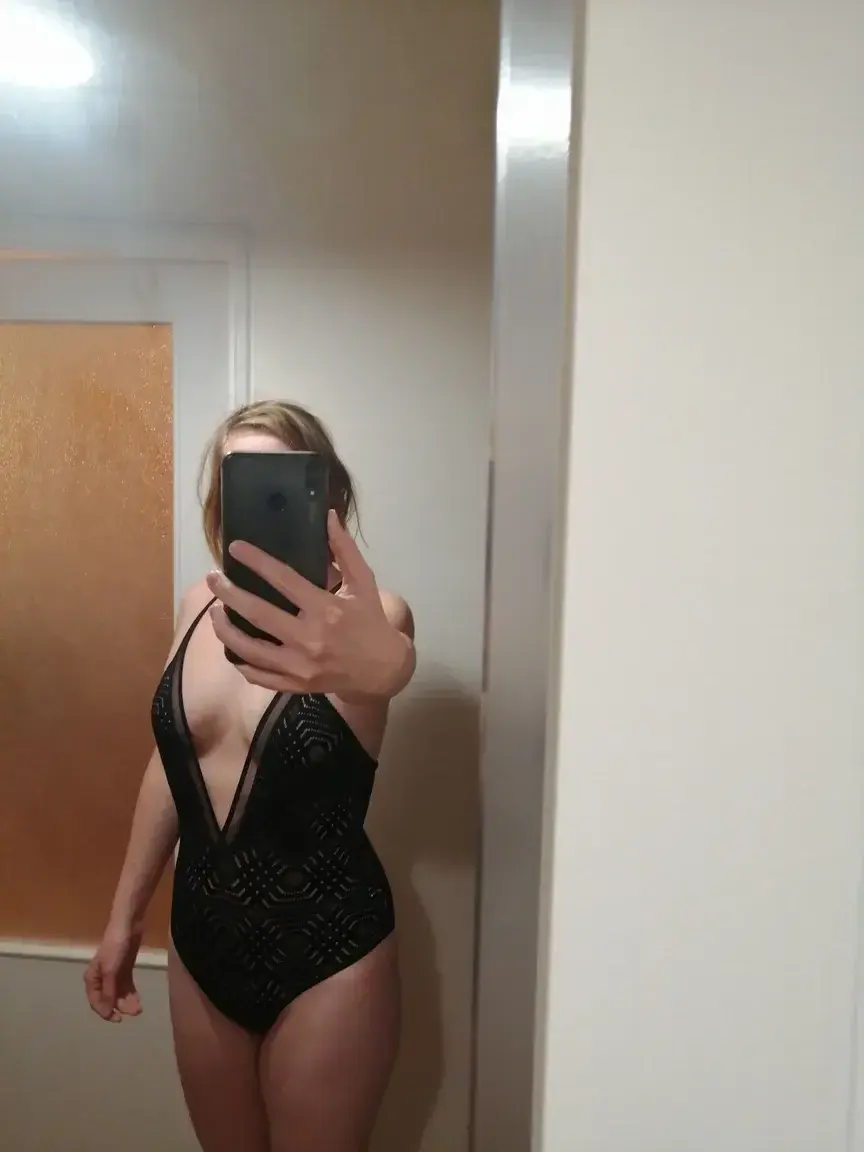 Leak & nude 9 — Blondcouple