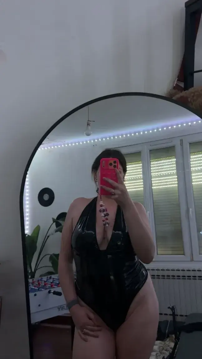 Leak & nude 1 — Phoenixia