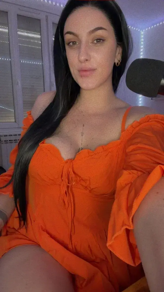 Leak & nude 2 — Phoenixia
