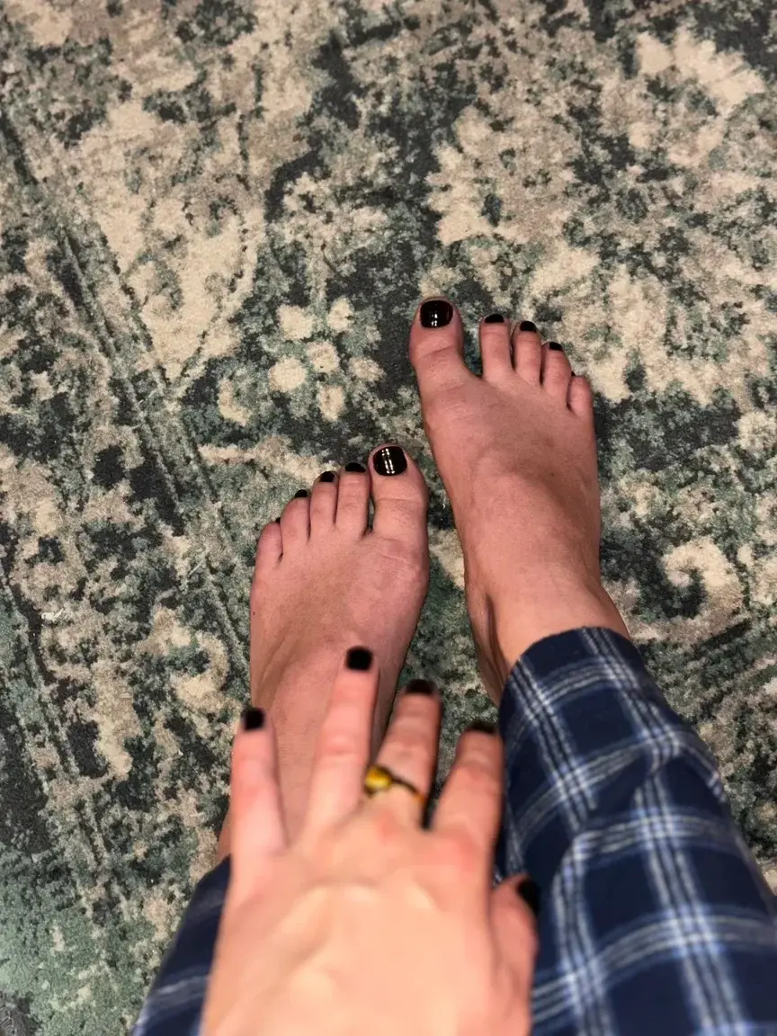 Leak & nude 1 — Lea_y6gnf6