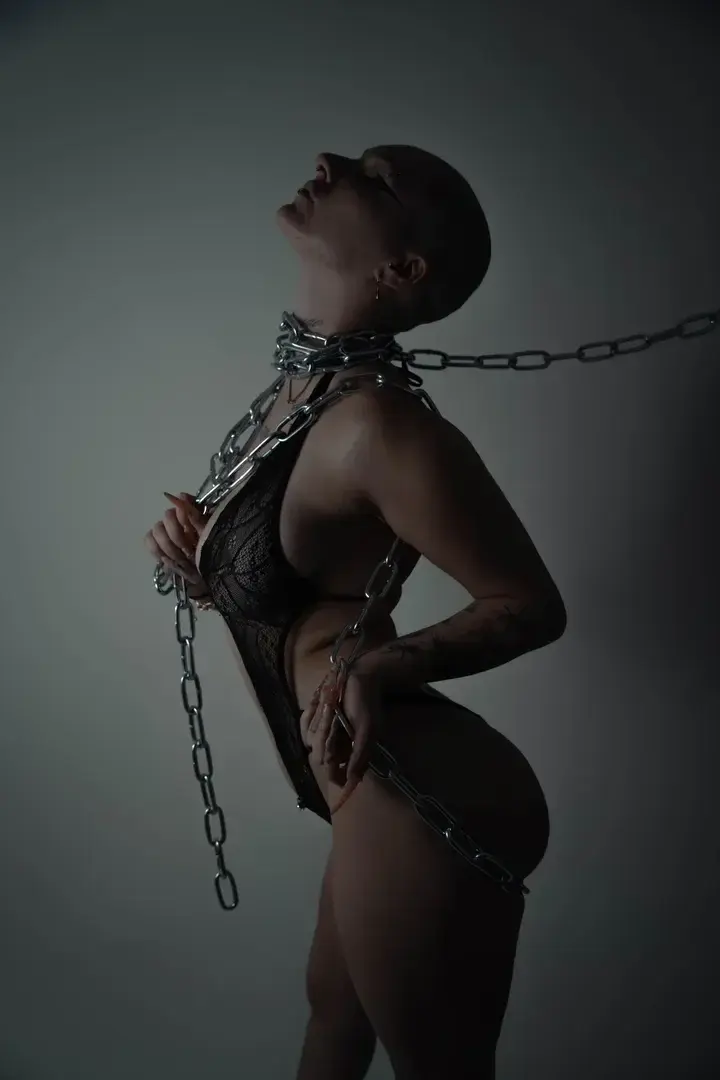 Leak & nude 1 — Shadymerida