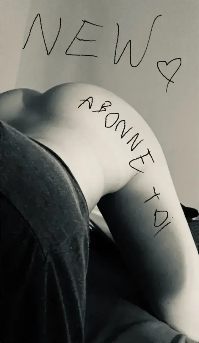 Leak & nude 1 — Vladetmina