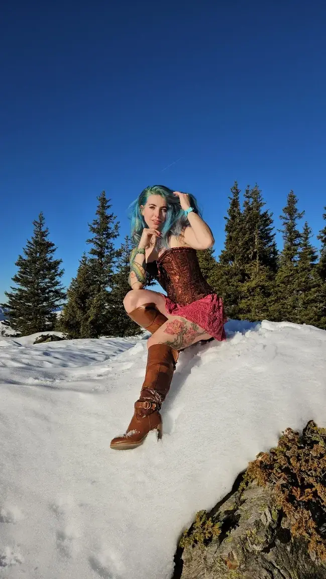 lovilyn24_mym — média 9 | French Modèles