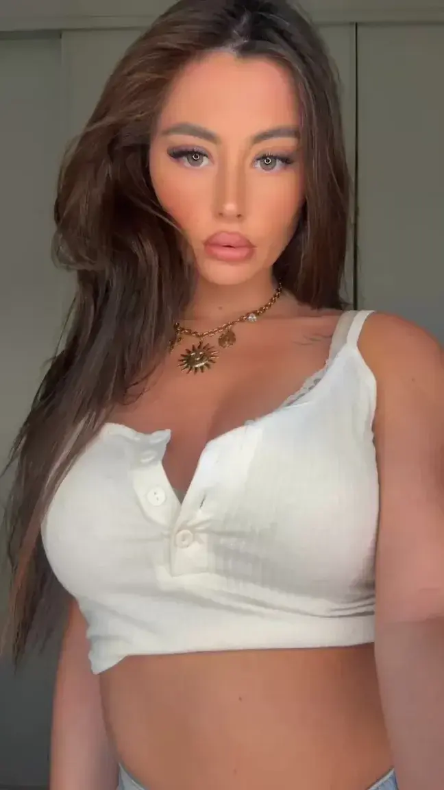Bblucci — média 10 | French Modèles