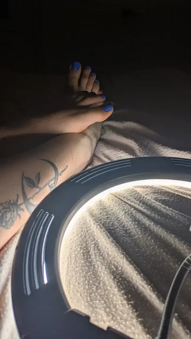 Leak & nude 2 — Bloomfeet28