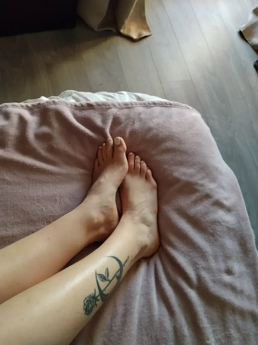 Leak & nude 11 — Bloomfeet28