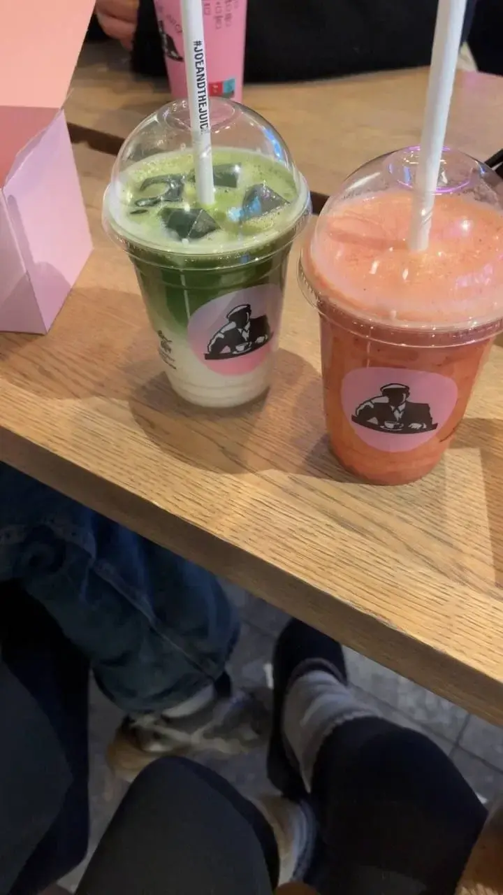 je vis l'instant et c'est tout 😌(Abonnement gratuit sans code.)