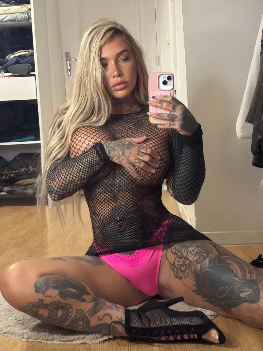 Leak & nude 24 — avaangel92