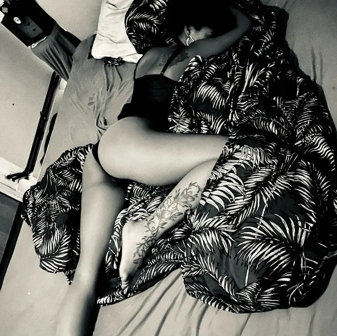 Leak & nude 10 — leslie0203