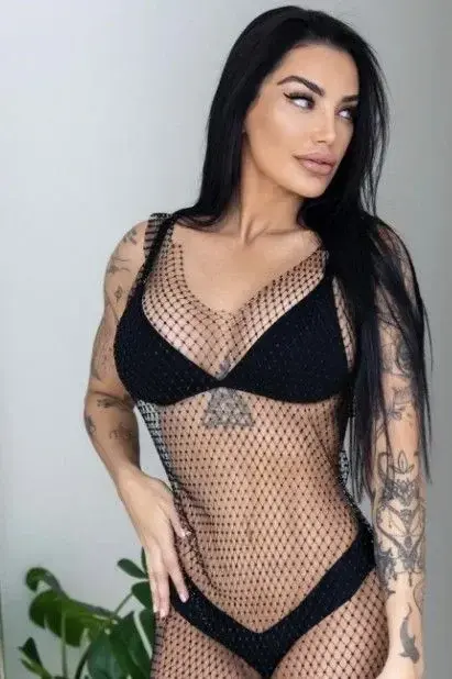 Leak & nude MYM — sophiafitness : « Abonne toi GRATUITEMENT sans code » (MYM)