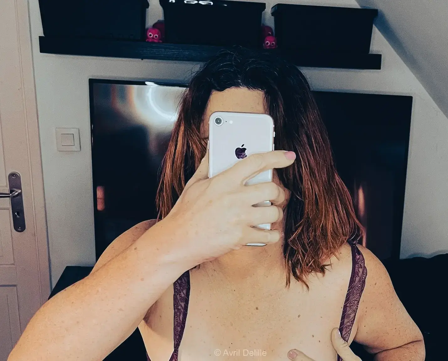 Leak & nude MYM — Avrildelille : « média » (MYM)