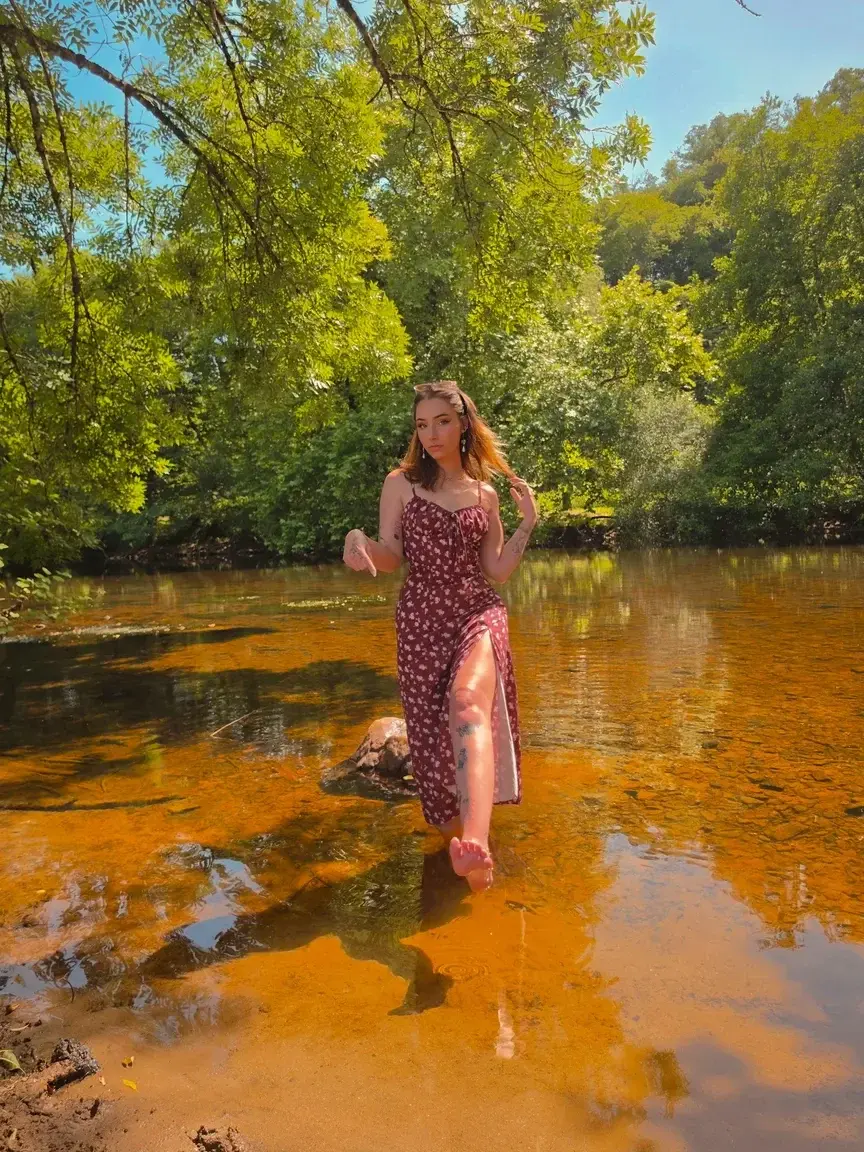 I film some outside videos today, subscribe for not miss them 😌
