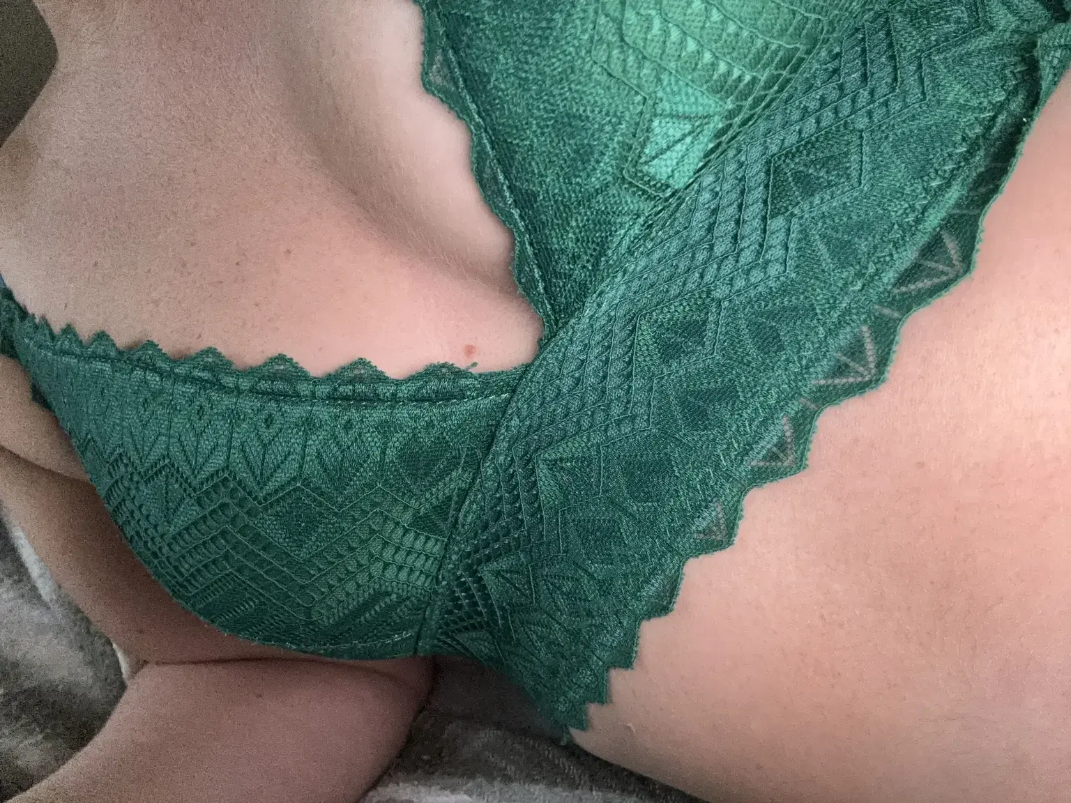 Leak & nude 2 — Anissa800