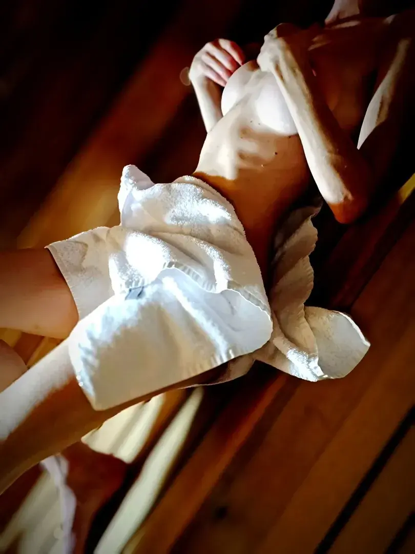 Leak & nude 16 — Ema_nude_art