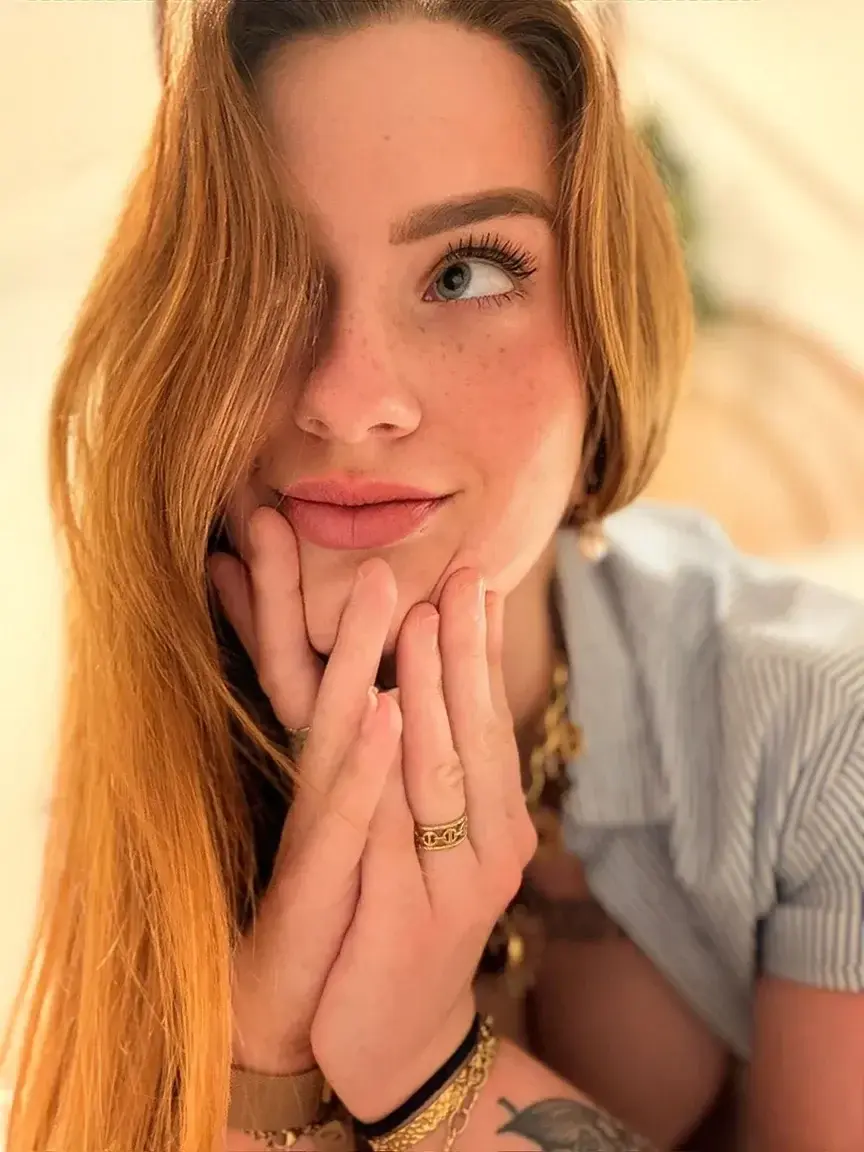 abo gratuit, aucun code 🥵 glisse-moi un dm, je réponds à tout le monde 😏🔥