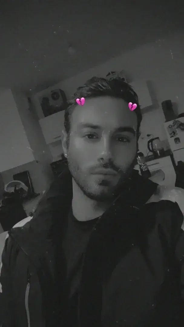 Leak & nude 1 — Bambino_30