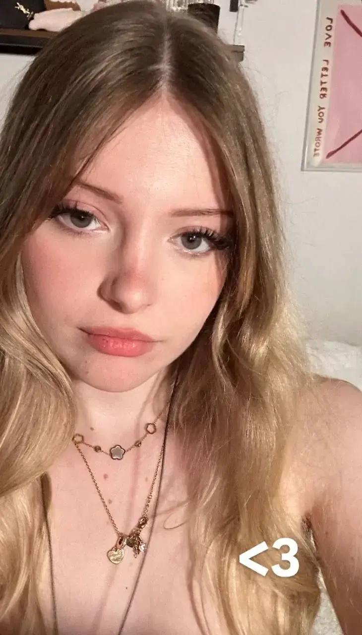 tu me trouves chou avoue ? 🥺(mon abonnement est free … pas besoin de code ❤️)