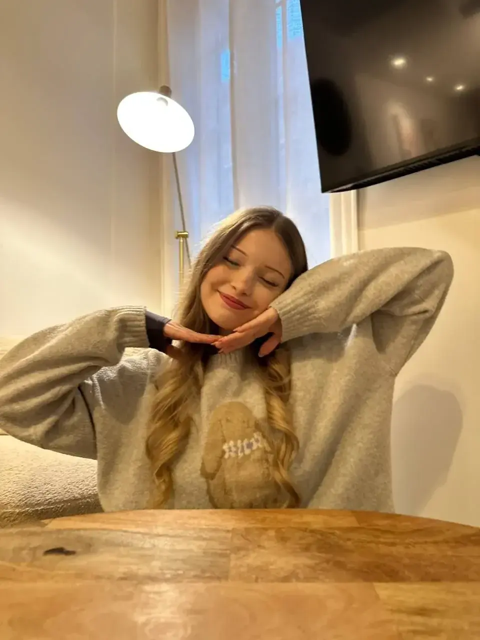 j’ai l’air sage sur celle-là ou pas du tout ? 🙃(mon abonnement est free … pas besoin de code ❤️)
