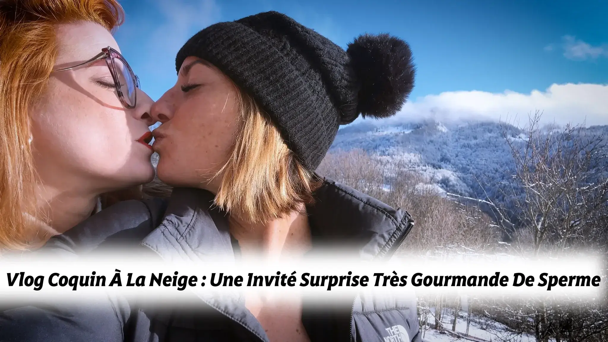 Tu te souviens 🧠 des aventures de Gael & Pam à la Neige ❄️ ??Tu pensais que c’était terminé 🎬 ?? Eh ben non !!!Une invitée surprise nous a rejoints pour prolonger nos vacances ☃️ et y rajouter encore un peu plus de chaleur 🌡️.Il n’a fallu que quelques minutes pour que nos retrouvailles se transforment en coquineries 💋 ..On commence cash avec une pipe dans la forêt 🌲, puis sur la route et enfin à l’appart …Avant de passer sur une bonne grosse baise de 30 min où la rouquine coquine se fait démonter 💥 la chatte dans tous les sens … avant .. que .. je la rejoigne dans un trio ultra chaud 🥵.Un pur délice que de me faire bouffer 👅 la chatte et le cul par Little Foxxy pendant que Gael me pénètre 🍆…Tu vas kiffer la double pipe et la fin 💦 💦.. mais vu le titre, tu as déjà ta petite idée, non ?⬅️ ⬅️ ⬅️