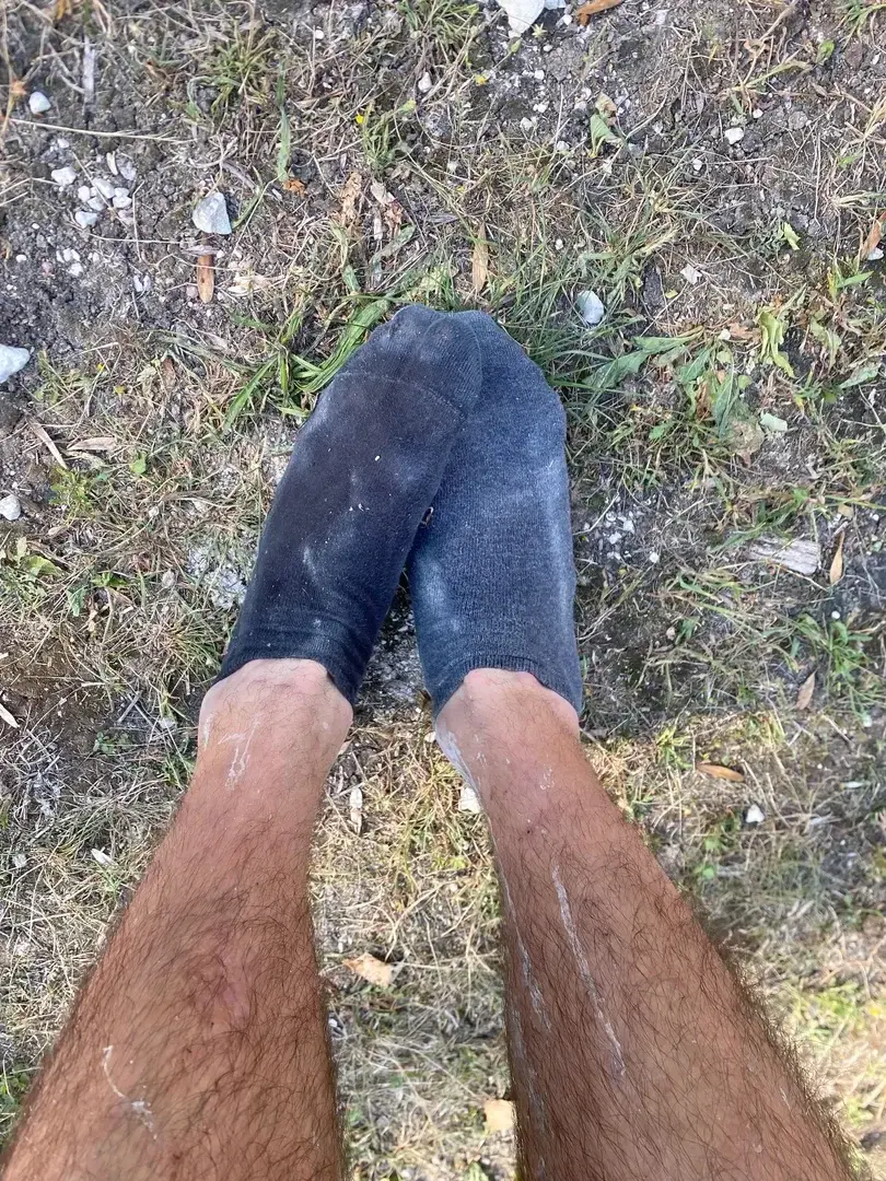 Leak & nude 9 — Pieds_chaussette