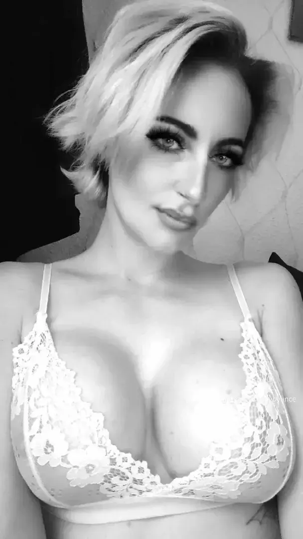 Anna_daey - Photo exclusive MYM 9 | French Modèles