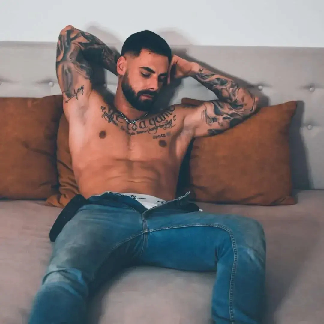 Leak & nude 4 — Robin_eros