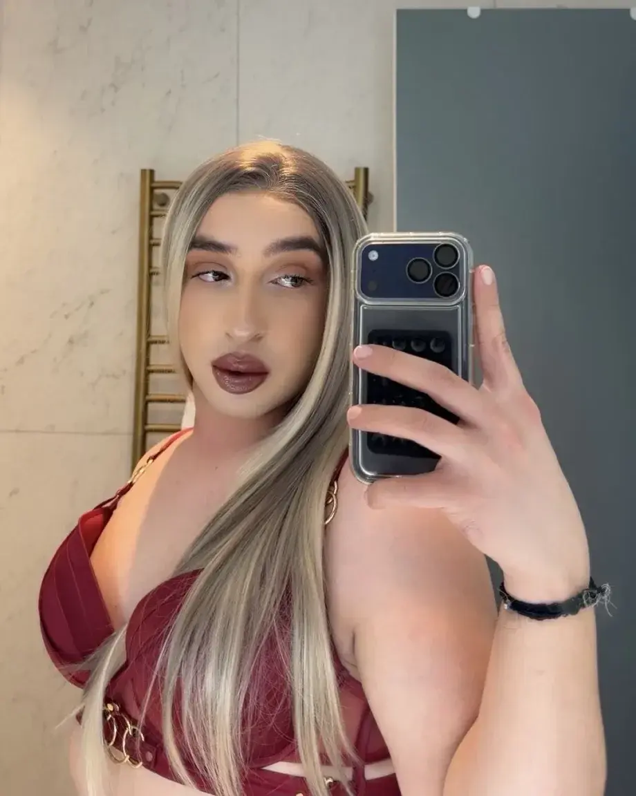 Leak & nude 15 — Ninatravestie25