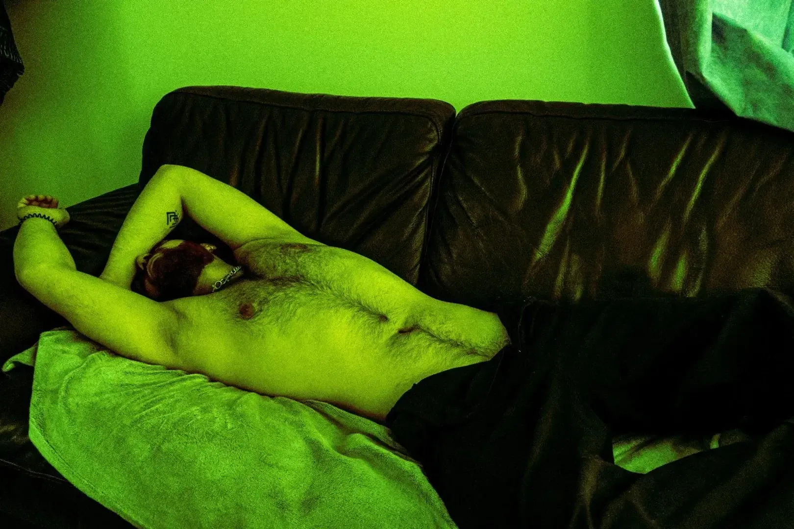 Leak & nude 13 — 33b-polar