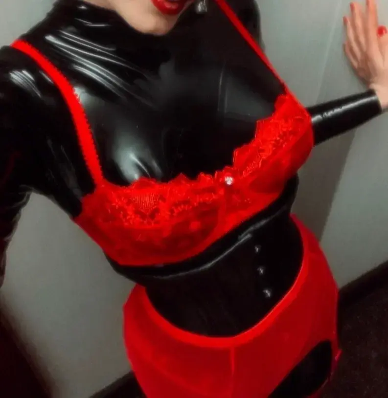 Leak & nude 1 — Dominatrix-maeva