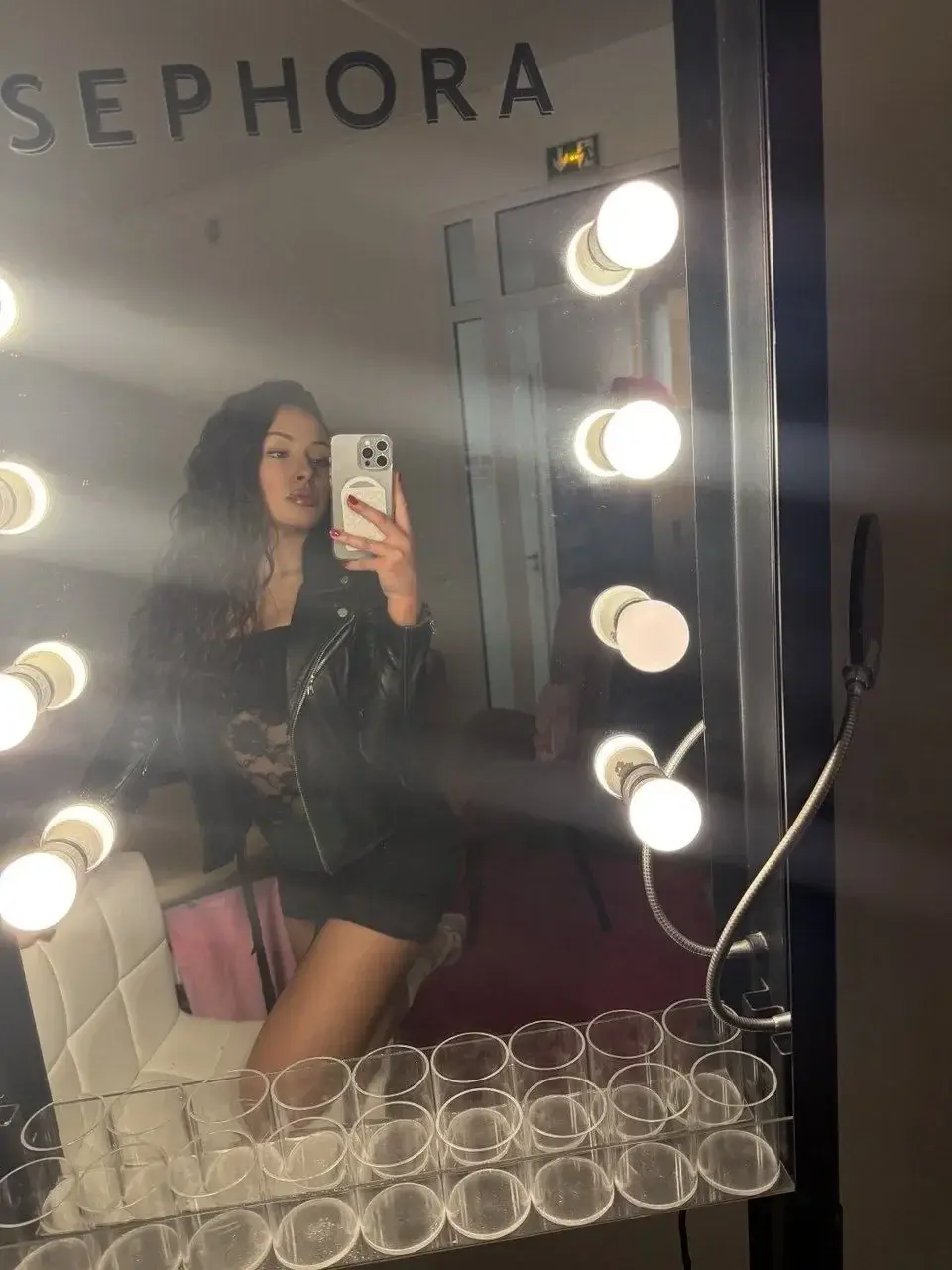 Leak & nude MYM — Yaminaxm : « média » (MYM)