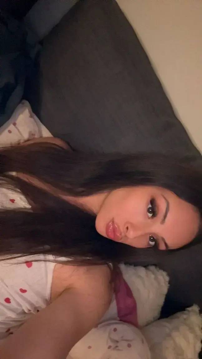 Leak & nude MYM — Yaminaxm : « Accès gratuit jusqu’à ce soir mes bb 🩵 » (MYM)