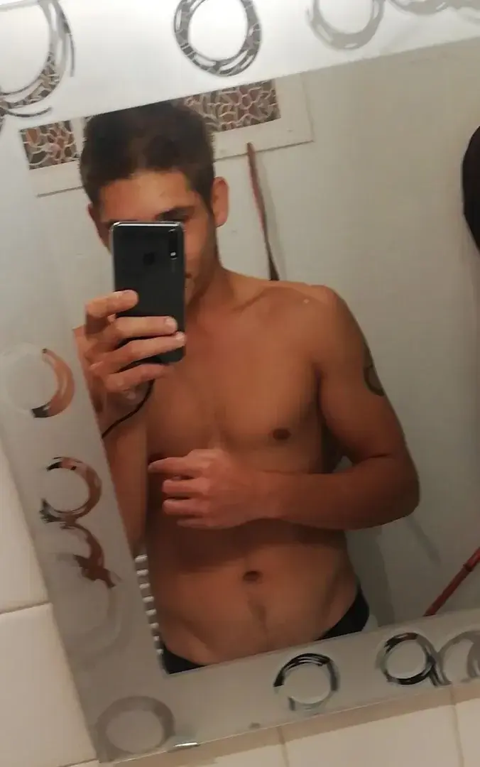 Leak & nude 1 — Ukhots