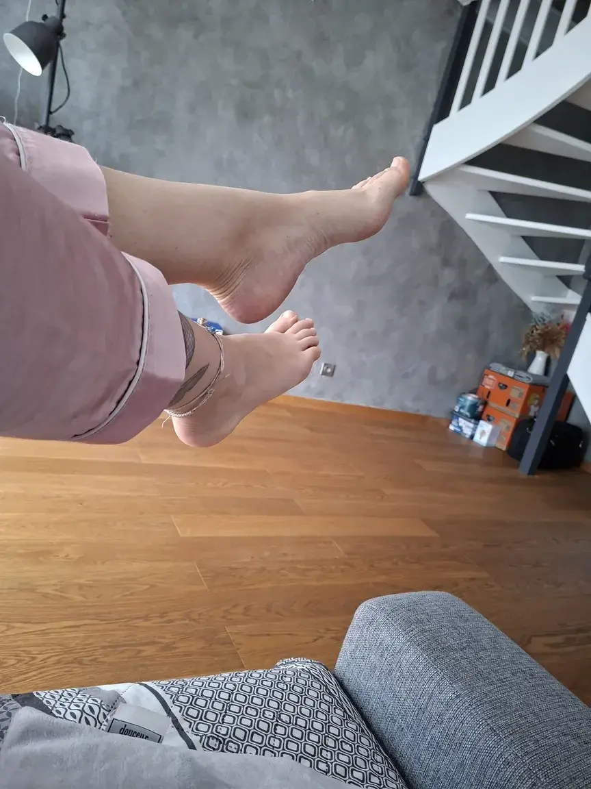 Leak & nude 3 — Lauralkgirl94