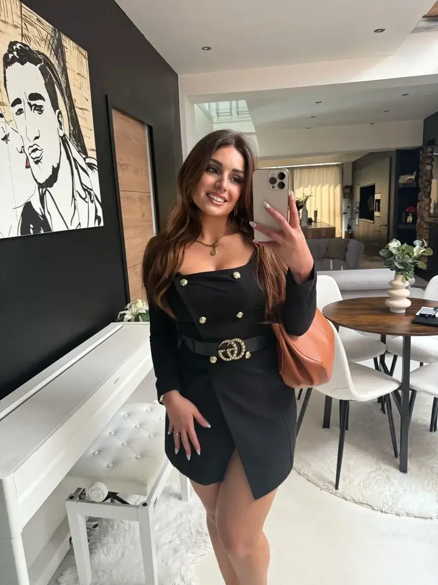 Leak & nude MYM — Melodymoodsecret : « Outfit of the day ✨ » (MYM)