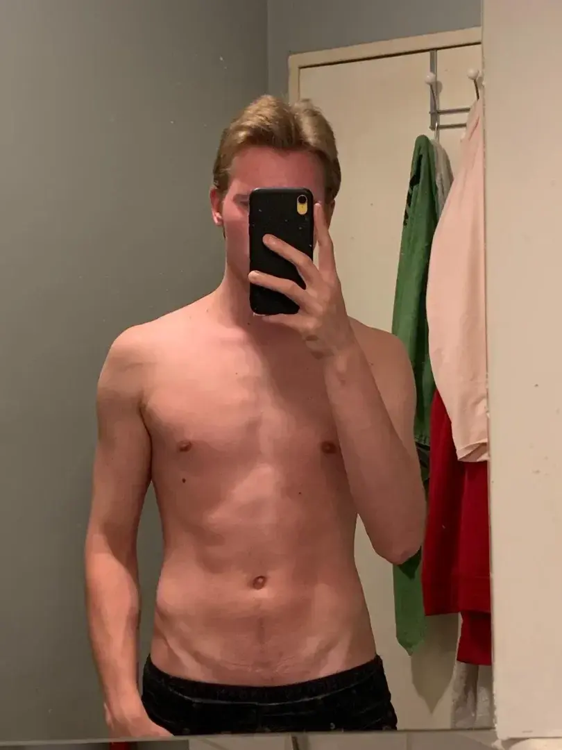 Leak & nude 2 — Ronan474204