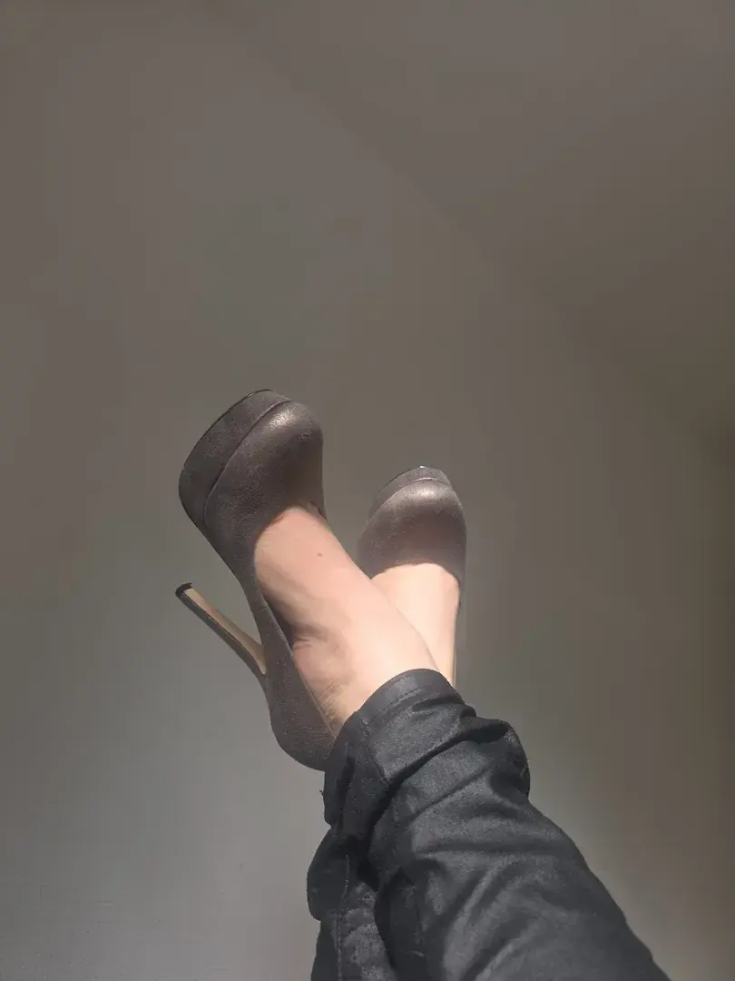Leak & nude 21 — Pieds_anastasia