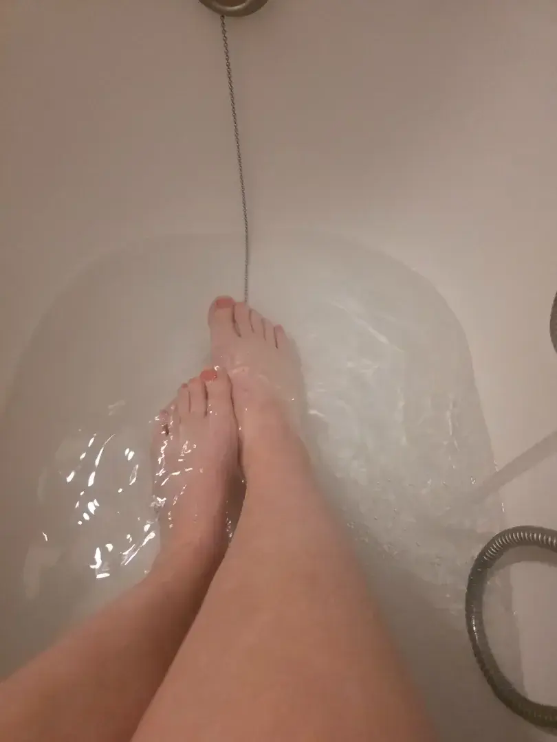 Leak & nude 5 — Pieds_anastasia