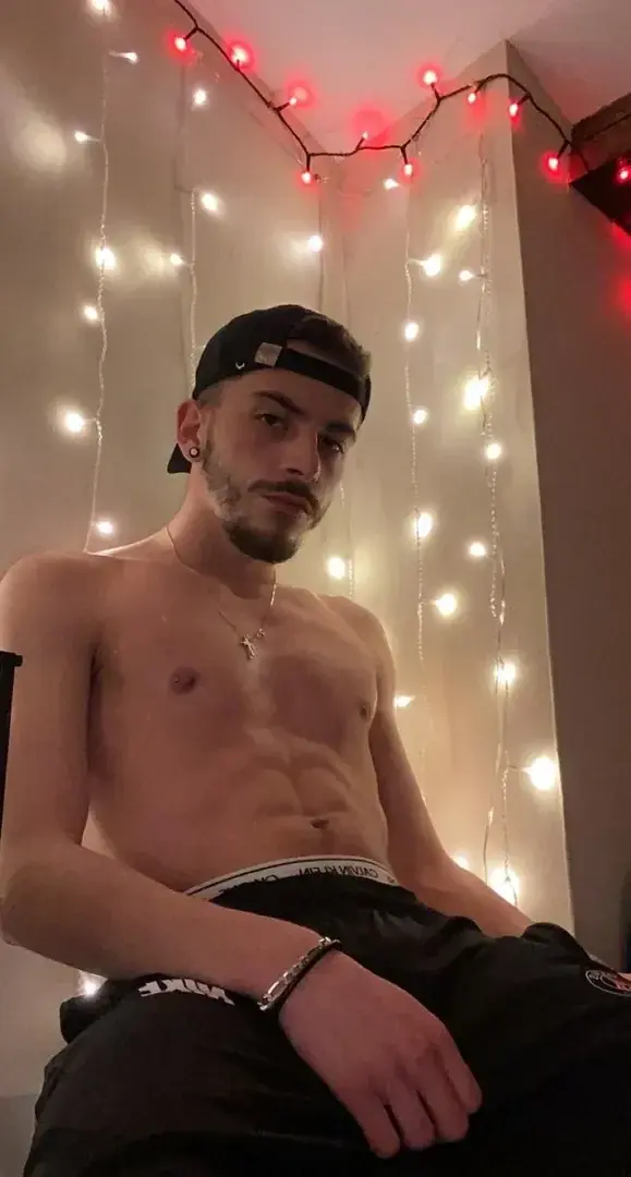 Leak & nude 2 — Alexoparis