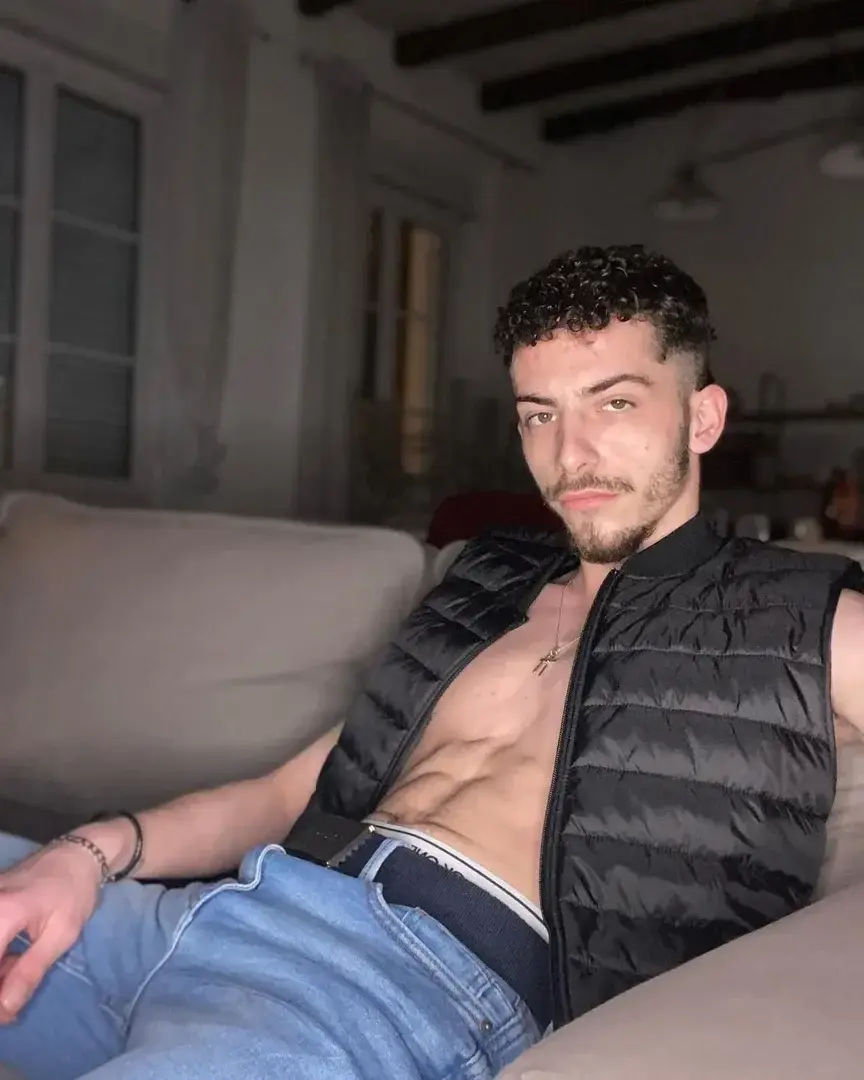 Leak & nude 5 — Alexoparis