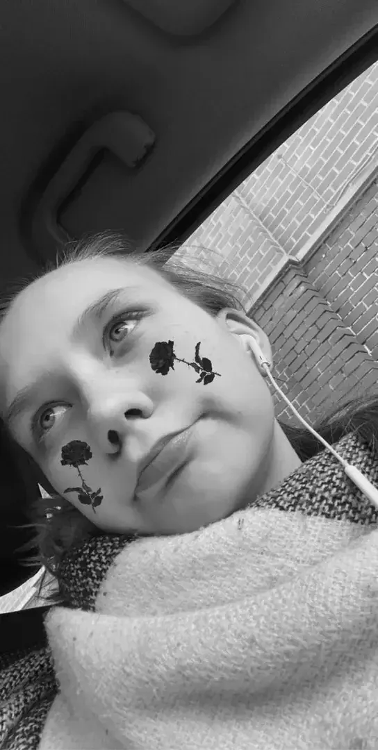 Sophie2409 - Photo exclusive MYM 16 | French Modèles