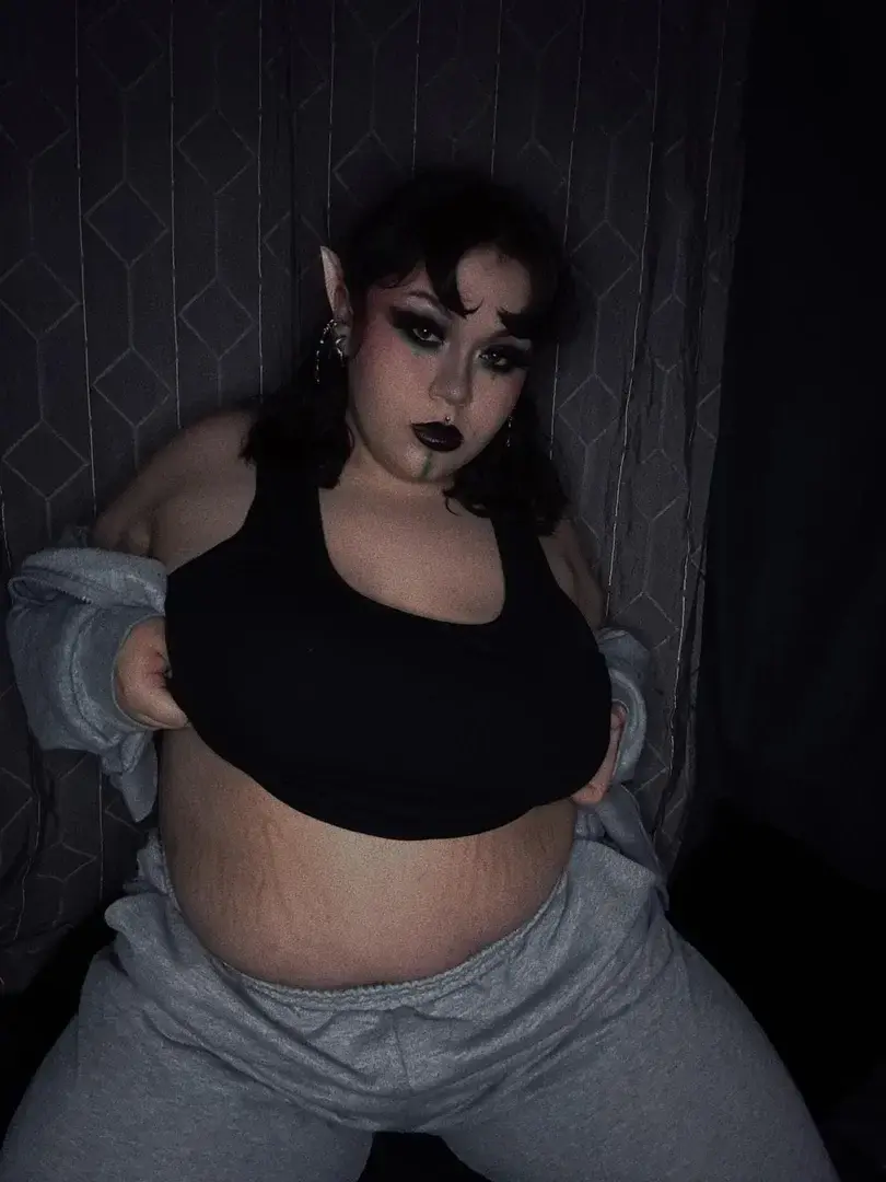 Cheryonna - Photo exclusive MYM 2 | French Modèles