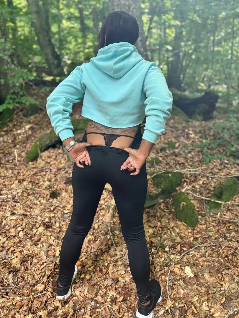 Samantha_sexy — média 8 | French Modèles