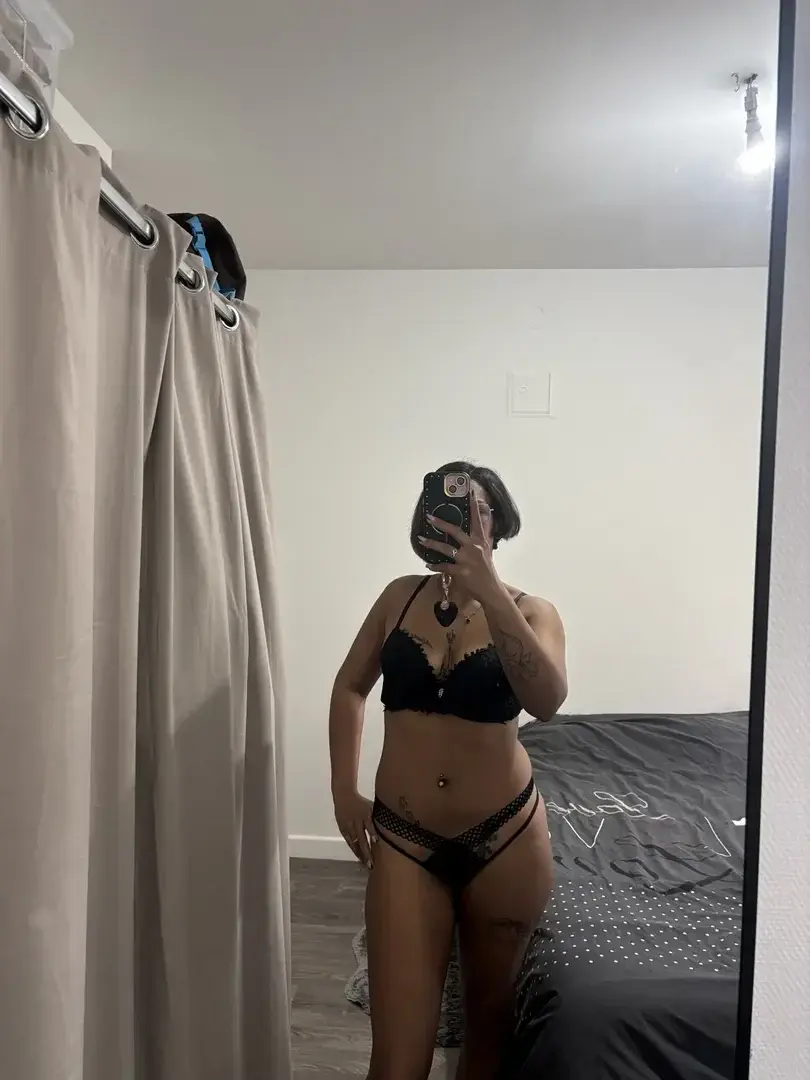 Samantha_sexy — média 4 | French Modèles