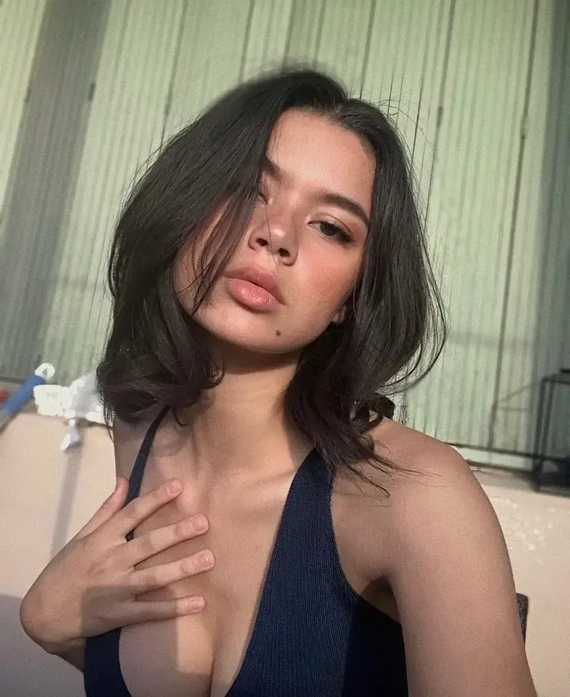 Leak & nude 2 — Duboismodeling