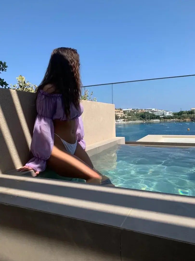 Leak & nude 1 — Raayondesoleil_