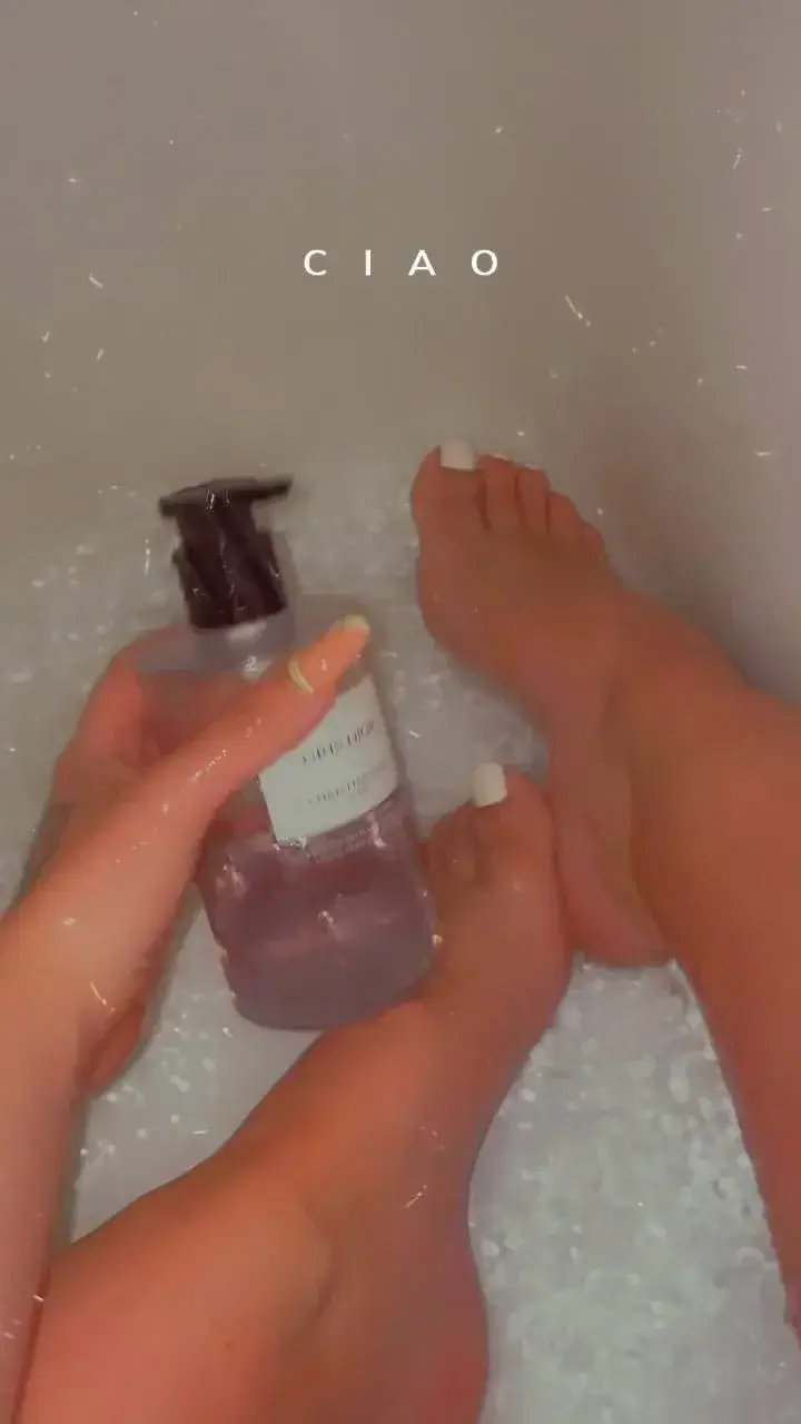 Leak & nude 1 — Mespetitpied36